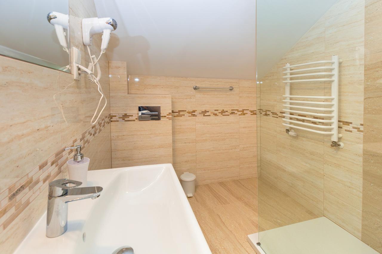 Hotel Vela Тчев Екстер'єр фото