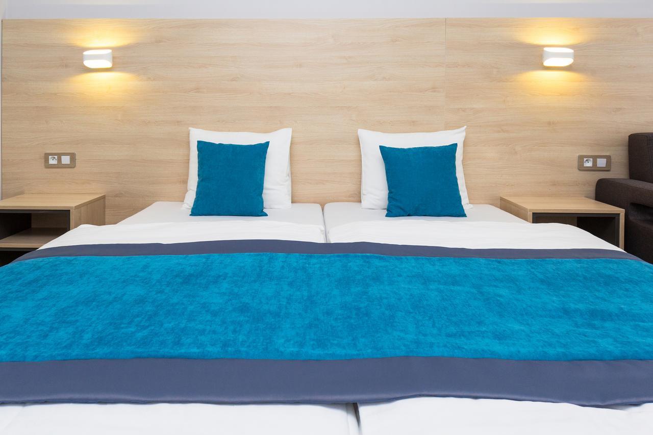 Hotel Vela Тчев Екстер'єр фото